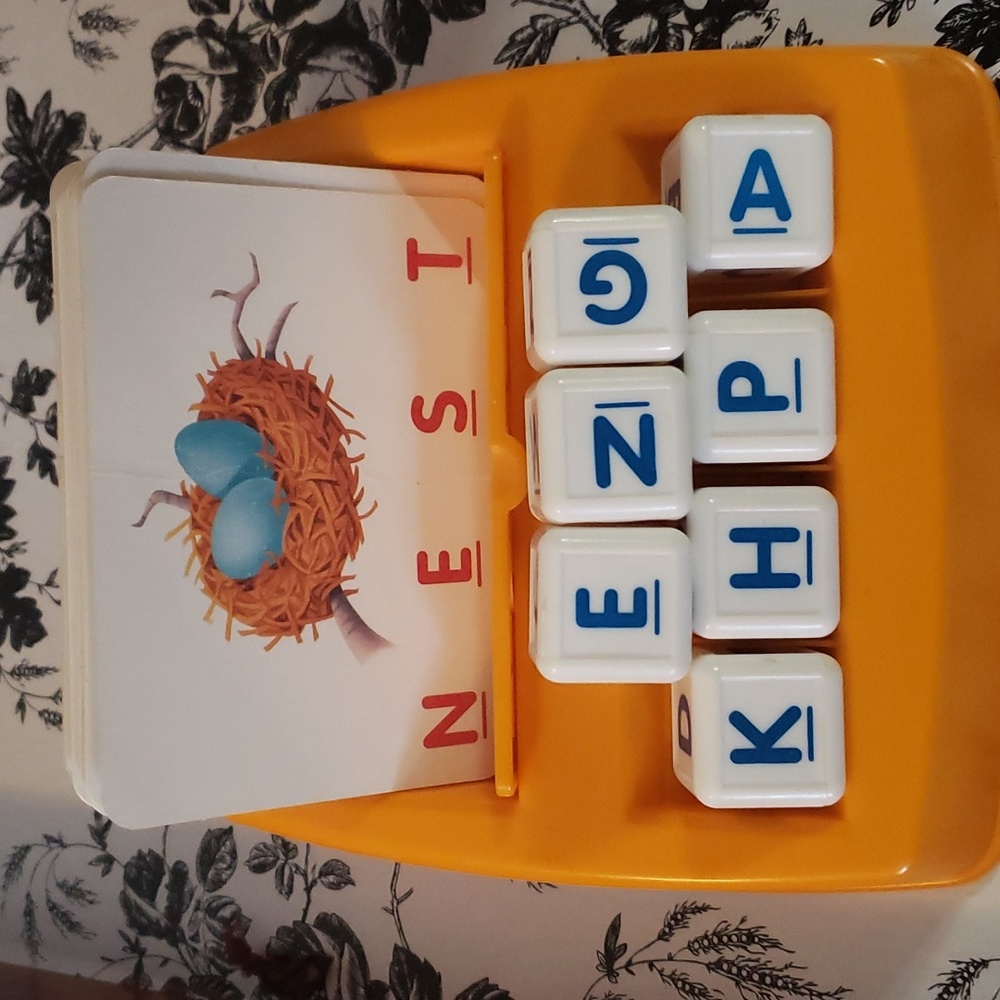 🛍Boggle Jr.